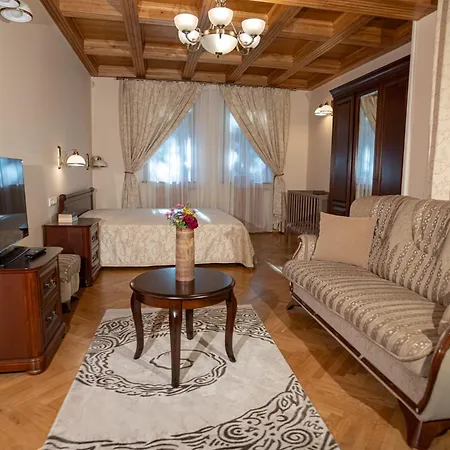 Uzkanaves 15