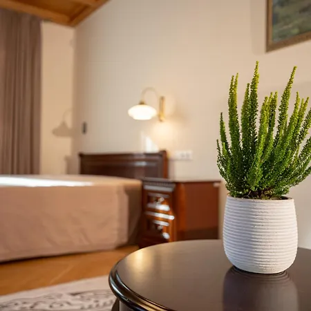 Uzkanaves 15 Gasthof 3*