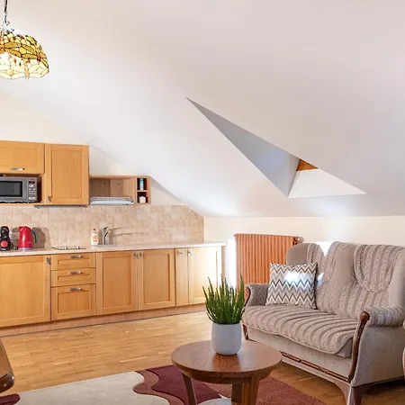 Uzkanaves 15 Gasthof Palanga