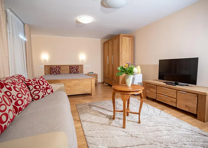 Affittacamere Uzkanaves 15